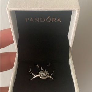 Pandora Silver Elegant Ring